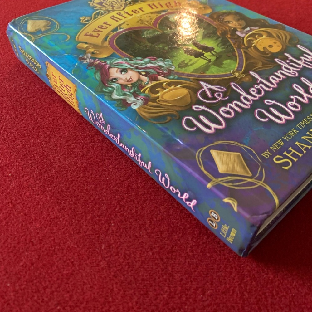 Ever After High: A Wonderlandiful World Book Hardcover NEW - Picture 4 of 4
